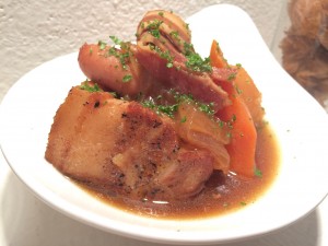 豚バラ肉とソーセージのポトフ